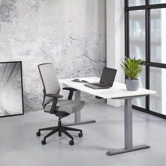 Zista | Zit-sta bureau elektrisch • Premium • Aluminium onderstel