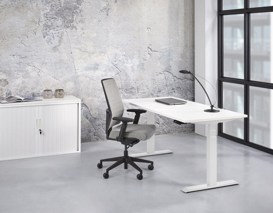 Zista | Zit-sta bureau elektrisch • Business • Wit onderstel