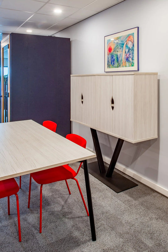 Hoge kast • Levante